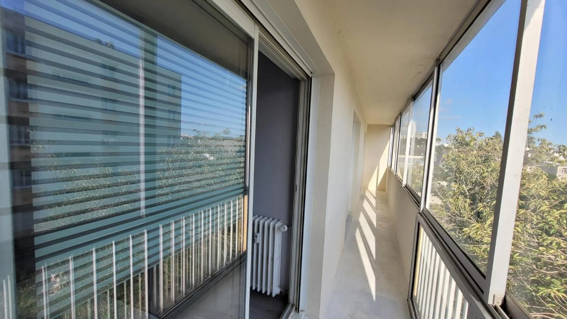 Rum i privatbostad Appartement T4 Brest